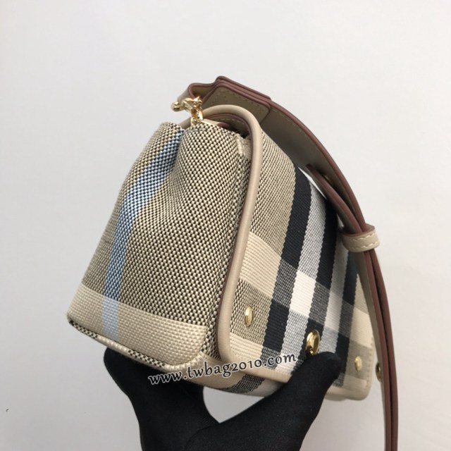 Burberry專門店新款斜背包 巴寶莉格紋棉質帆布女士單肩斜挎包 yxb1147